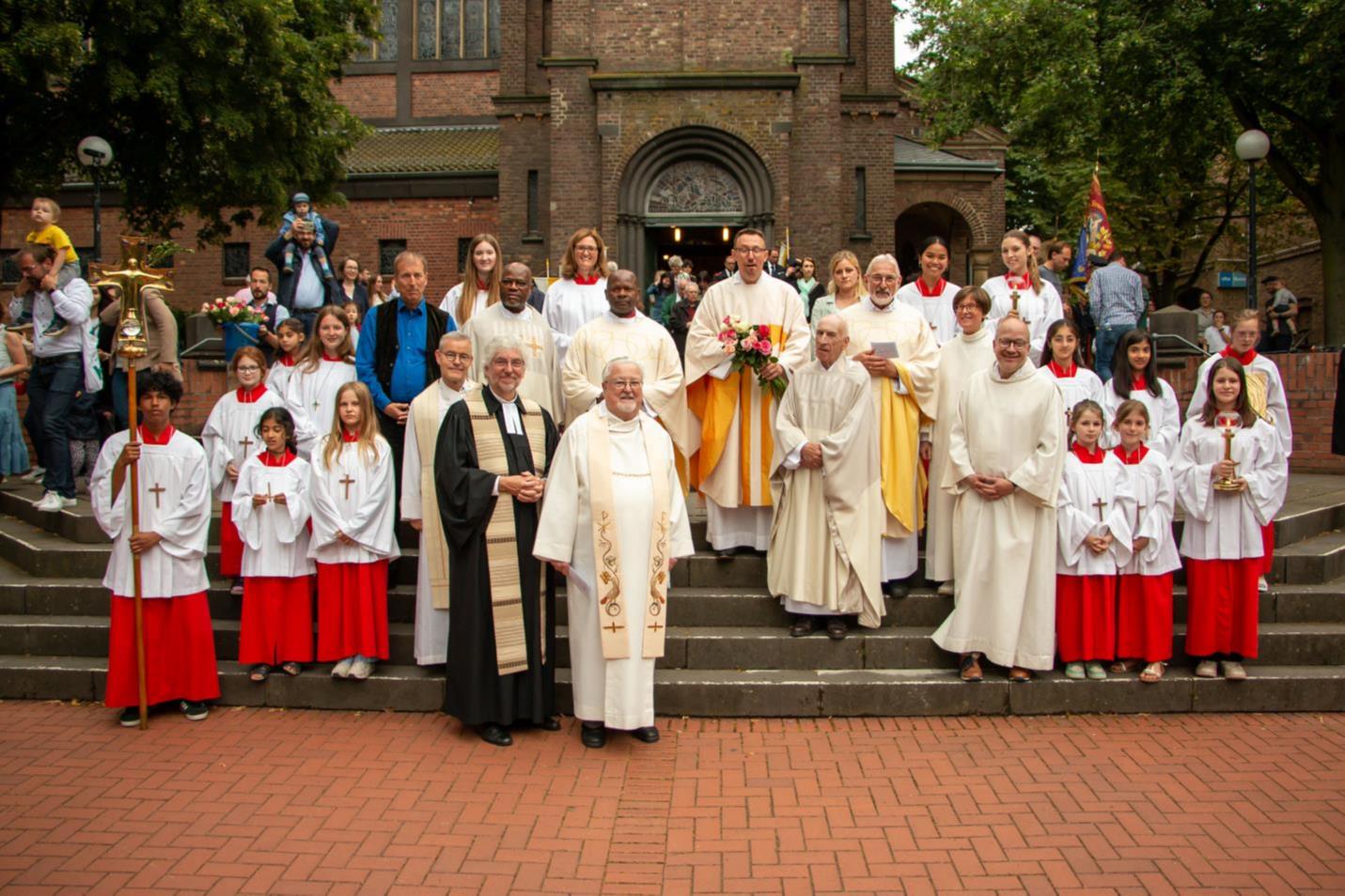 Gruppenfoto nach der Messe